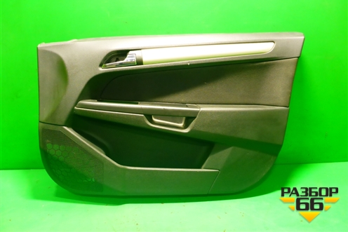 Обшивка двери передней правой под электрику (5ти дверный кузов) для Opel Astra H с 2004-2015г (Астра Аш)