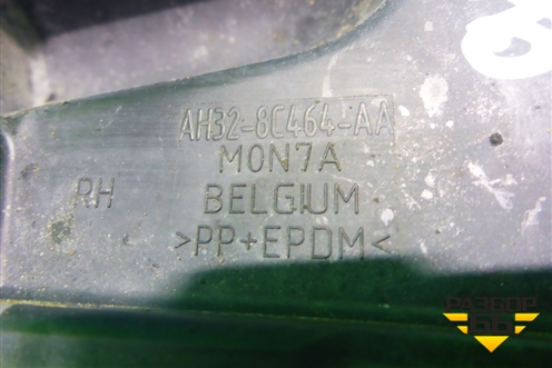 Дефлектор радиатора правый (AH328C464AA) для Land Rover Range Rover Sport с 2005-2012г (Спорт)