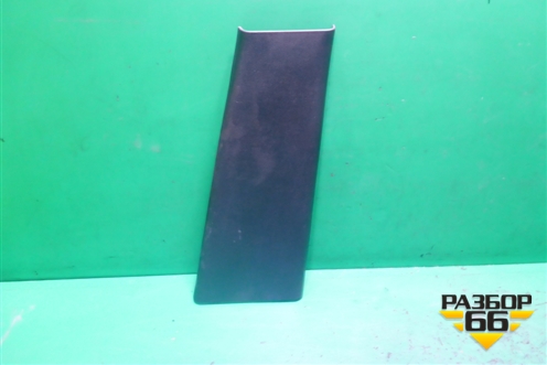 Обшивка стойки центральная нижняя правая (EMG500400) для Land Rover Range Rover Sport с 2005-2012г (Спорт)