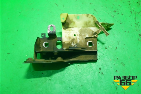 Кронштейн передней панели (левый) для Land Rover Range Rover Sport с 2005-2012г (Спорт)