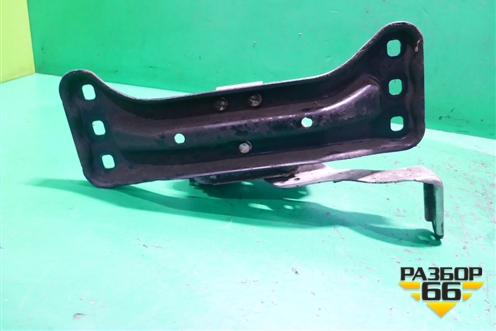 Кронштейн КПП задний (A2042421601) для Mercedes Benz E-Klass C207 (купе) с 2009г (Е Купе)