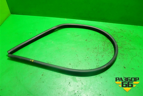 Уплотнитель двери (правой на кузов) для Mercedes Benz E-Klass C207 (купе) с 2009г (Е Купе)