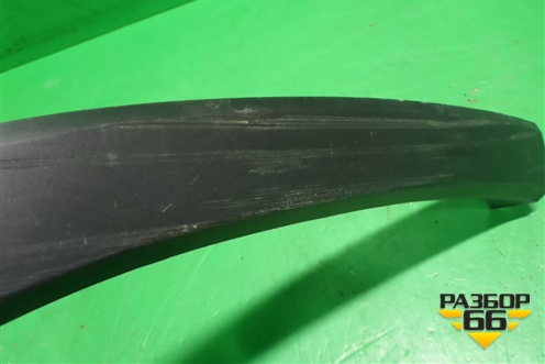 Накладка заднего крыла правого (7560548020) для Lexus RX 350 c 2015г (РХ)