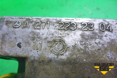 Кронштейн двигателя левый (A2712232304) для Mercedes Benz E-Klass C207 (купе) с 2009г (Е Купе)