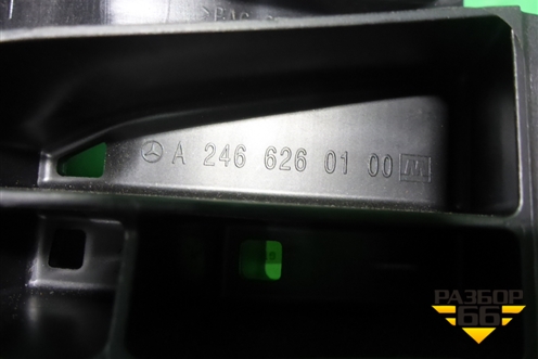 Кронштейн передней панели (левый новый) (A2466260100) для Mercedes Benz CLA C117 с 2013г (ЦЛА)