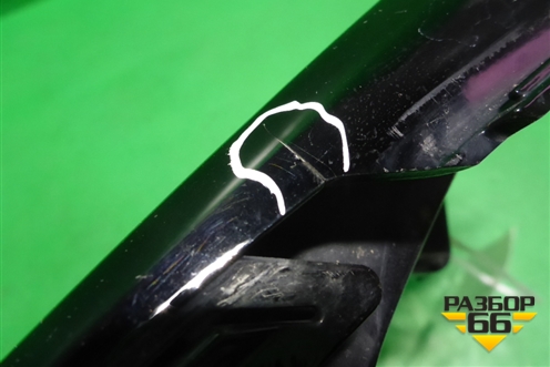 Накладка ПТФ правая (FK7215A298B) для Land Rover Discovery Sport с 2014г (Дискавери Спорт)