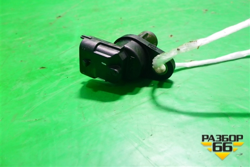 Датчик положения распредвала (в клапанную крышку) (A0041539628) для Mercedes Benz E-Klass C207 (купе) с 2009г (Е Купе)