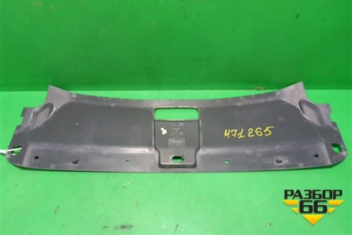 Накладка декоративная на переднюю панель (8U0807081B) для Audi Q3 с 2011-2018г (Ку 3)