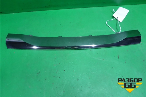 Накладка на решетку радиатора (нижняя) (531250K120) для Toyota Fortuner с 2016г (Фортунер)