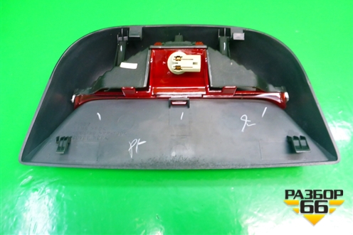 Фонарь задний стоп сигнал для Toyota Camry CV3 с 2001-2006г (Камри)