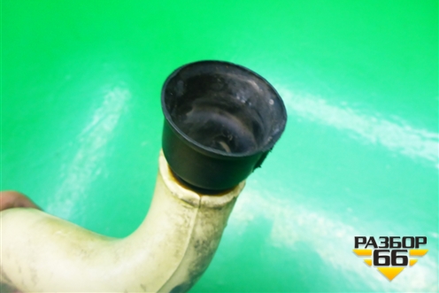 Водосток (правый) для Volvo XC90 с 2002-2015г (ХС90)