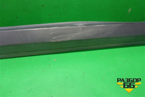 Накладка двери передней правой (7507148100) для Lexus RX 350 c 2015г (РХ)