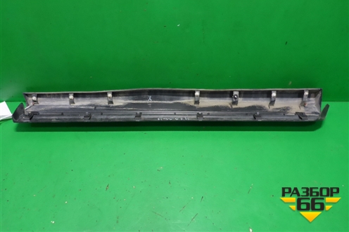 Накладка двери передней правой (7507148100) для Lexus RX 350 c 2015г (РХ)