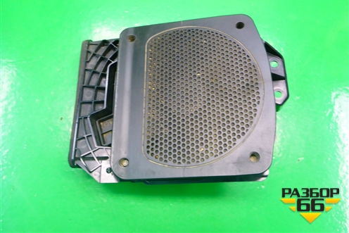 Сабвуфер (под сидение правый) для BMW 1-серия F20/F21 с 2011г