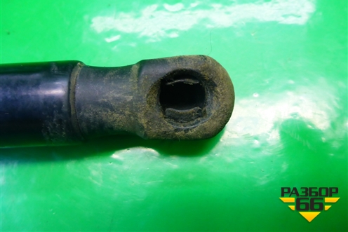 Амортизатор капота (51237239233) для BMW 1-серия F20/F21 с 2011г