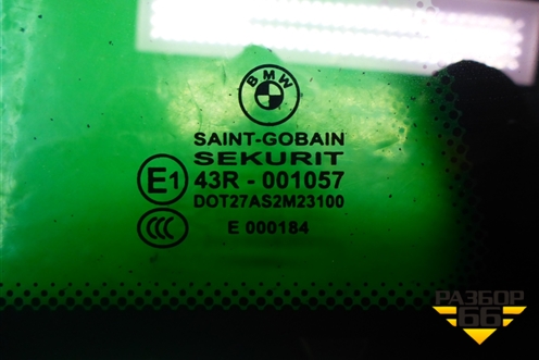 Стекло глухое правое для BMW 1-серия F20/F21 с 2011г