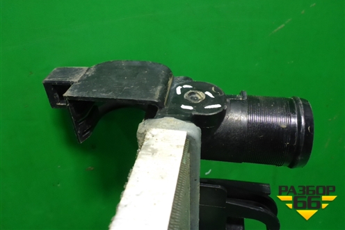 Радиатор охлаждения (МКПП) (214106179R) для Renault Logan II с 2012г (Логан)