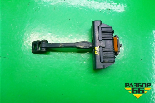 Ограничитель двери передней правой для Land Rover Range Rover 3 с 2002-2012г (Вог)