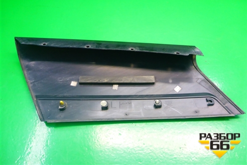 Накладка заднего крыла левого (на стойку) (DDH000093) для Land Rover Range Rover 3 с 2002-2012г (Вог)