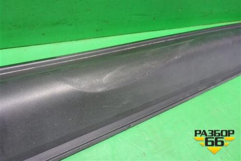 Накладка двери передней правой (KB7W51RA1) для Mazda CX 5 с 2017г (СХ5)