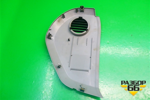 Накладка на торпедо (левая) (7L6857175) для Volkswagen Touareg c 2002-2010г (Туарег)