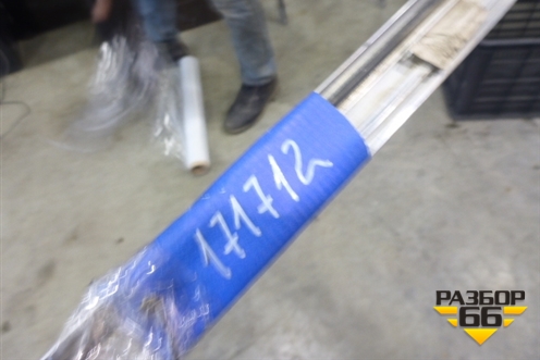 Молдинг крыши левый (над дверями) для Volkswagen Touareg c 2002-2010г (Туарег)