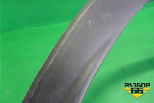 Накладка заднего крыла правого (7560548020) для Lexus RX 350 c 2015г (РХ)