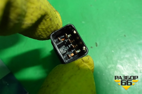 Кнопка включения ПТФ (передних новая) (937402B300J9) для Hyundai Santa Fe с 2000-2012г (Classic) (Санта Фе)