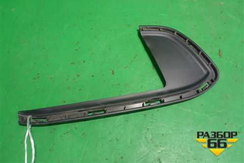 Накладка на решетку радиатора (после 2018г правая) (86354F1600) для Kia Sportage с 2016-2022г (Спортеидж 4)