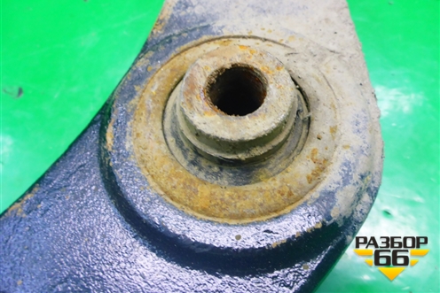 Рычаг передний правый для Peugeot 206 с1998г