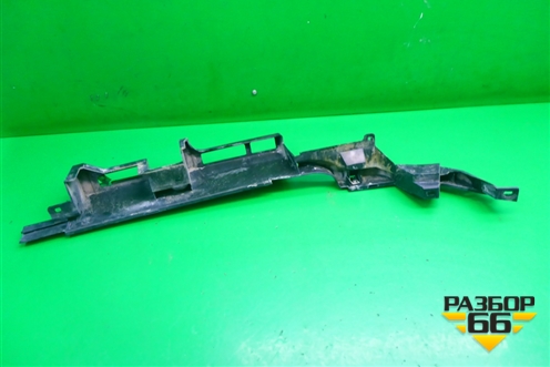 Кронштейн заднего бампера центральный (правый 3х дверный хетчбэк) (9636440180) для Peugeot 307 с 2001-2007г