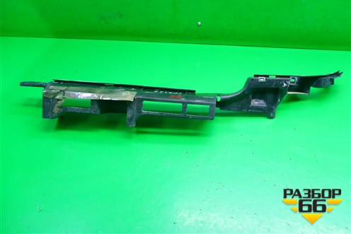 Кронштейн заднего бампера центральный (правый 3х дверный хетчбэк) (9636440180) для Peugeot 307 с 2001-2007г