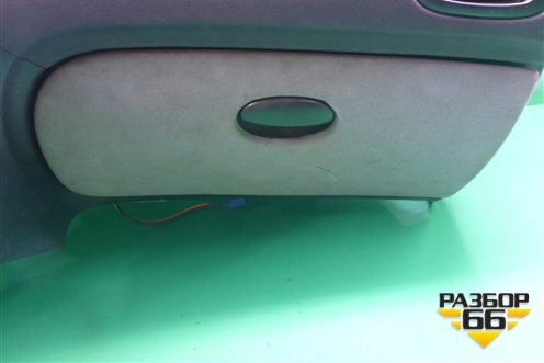 Торпедо с AIR BAG для Peugeot 206 с1998г