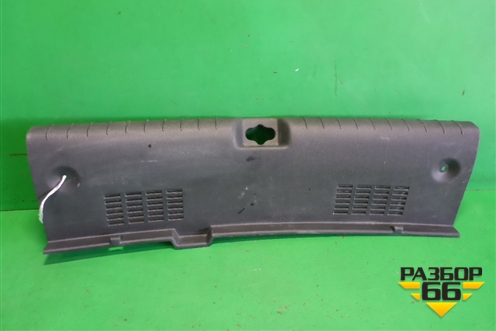 Обшивка багажника на заднюю панель (85770H5000) для Hyundai Solaris с 2017г (Солярис)