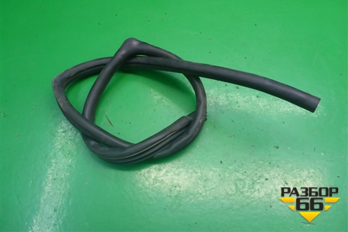 Уплотнитель двери (передней правой на кузов) для Great Wall Hover H3 с 2005г (Ховер)