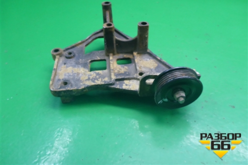 Кронштейн компрессора кондиционера (2.4л 4G69S4N) (8103000K00) для Great Wall Hover H3 с 2005г (Ховер)