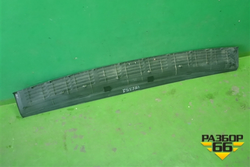 Накладка заднего бампера (до 2012г) (5216260040) для Toyota Land Cruiser (200) с 2008г (Ленд Крузер)