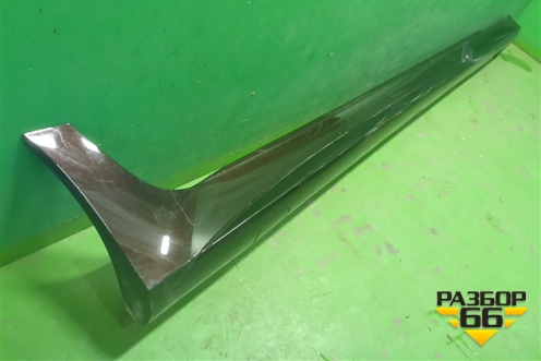 Накладка на порог наружная правая (A2576907401) для Mercedes Benz CLS C257 с 2018г (ЦЛС)