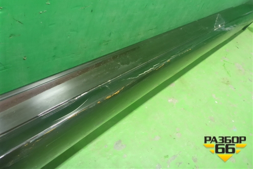 Накладка на порог наружная правая (A2576907401) для Mercedes Benz CLS C257 с 2018г (ЦЛС)