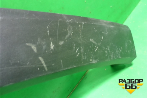 Накладка заднего крыла правого (7560548020) для Lexus RX 350 c 2015г (РХ)