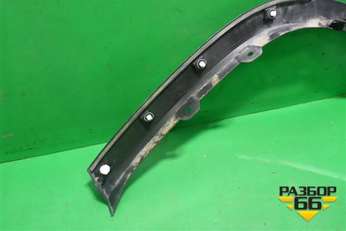 Накладка заднего крыла правого (7560548020) для Lexus RX 350 c 2015г (РХ)