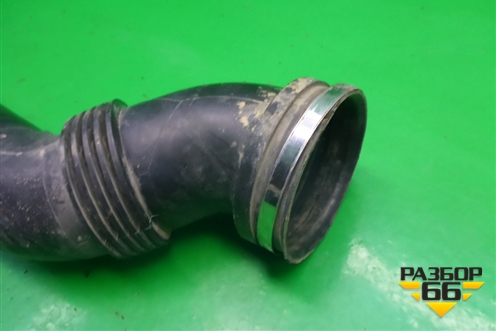 Патрубок воздушного фильтра (2.7л 276DT) (PHD000603) для Land Rover Discovery 3 с 2004-2009г (Дискавери)