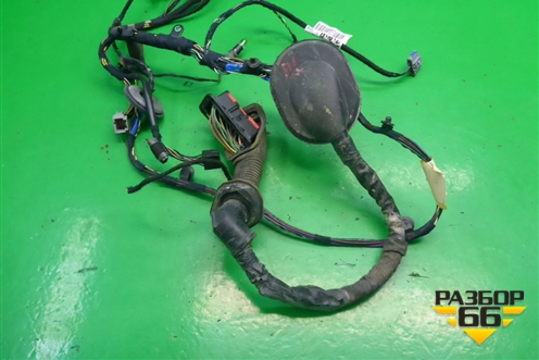 Проводка двери передней левой (YMM501992C) для Land Rover Discovery 3 с 2004-2009г (Дискавери)