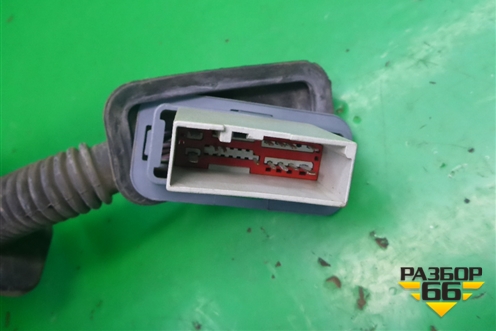 Проводка двери задней правой (YMM502172C) для Land Rover Discovery 3 с 2004-2009г (Дискавери)