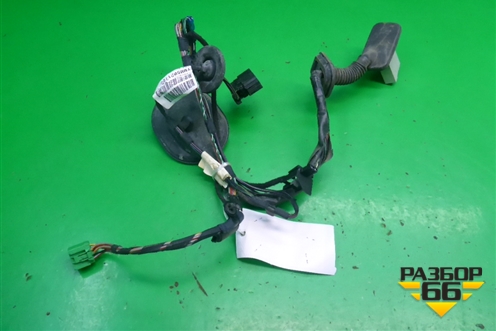 Проводка двери задней правой (YMM502172C) для Land Rover Discovery 3 с 2004-2009г (Дискавери)