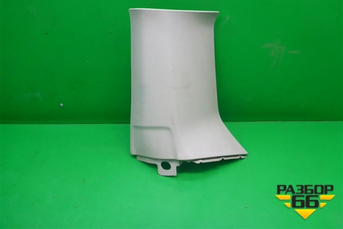 Обшивка стойки задняя верхняя левая (задняя) (EMR500390) для Land Rover Discovery 3 с 2004-2009г (Дискавери)