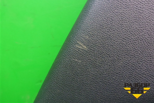 Обшивка стойки центральная нижняя правая (1Z0867282) для Skoda Octavia (А5) с 2004-2013г (Октавия)