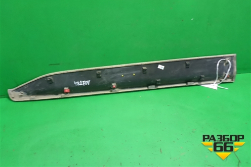 Накладка двери передней правой (87724M0000) для Hyundai Creta с 2016-2021г (Крета)