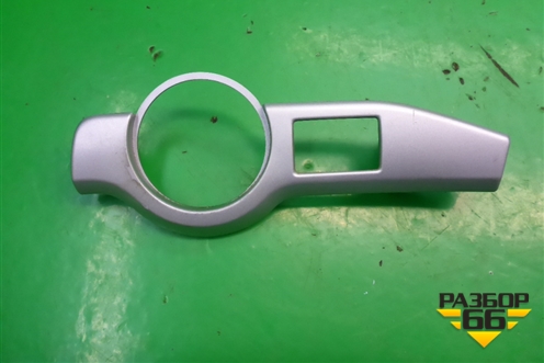 Накладка на торпедо (левая) (1Z1858417) для Skoda Octavia (А5) с 2004-2013г (Октавия)