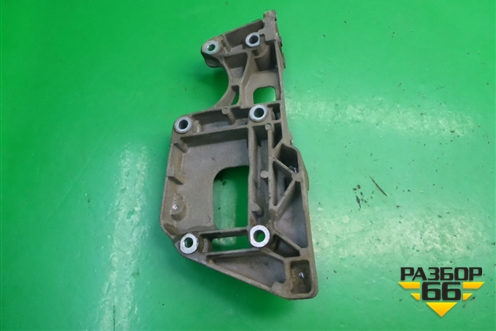 Кронштейн генератора (1.6л BSF) (06F903143F) для Skoda Octavia (А5) с 2004-2013г (Октавия)